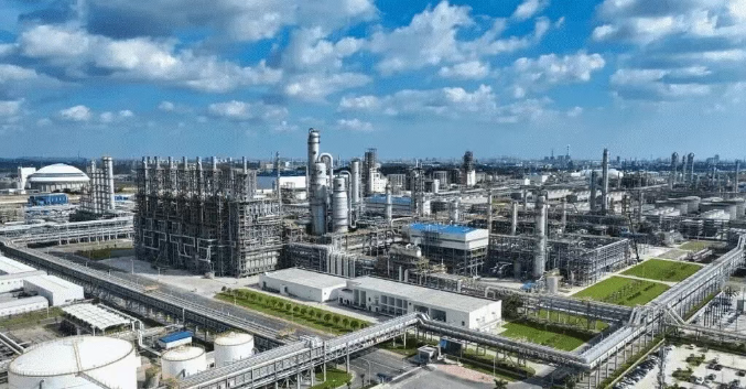 广西石化项目投料开车成功 pp电子十一台设备覆盖生产全流程